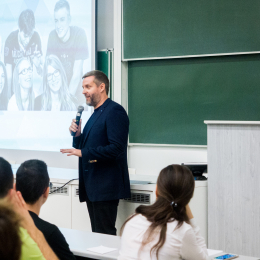 Eddigi évekhez képest sikeresebb nyílt napot tud a háta mögött a Műszaki és Informatikai Kar!