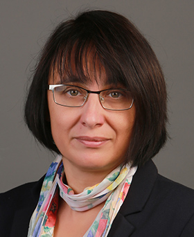 Dr. Mészáros Bernadett PhD